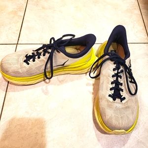 Hoka one one sneakers